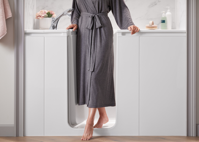 does medicare cover the cost of a walk-in tub